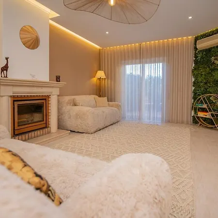 Tropical Oasis Park Villa *