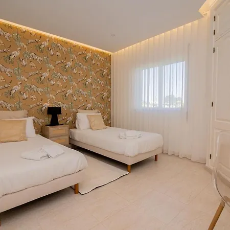 Tropical Oasis Park Villa Portimao