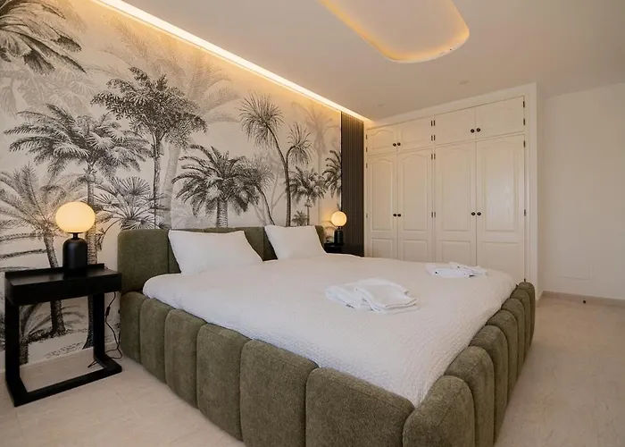 Tropical Oasis Park *