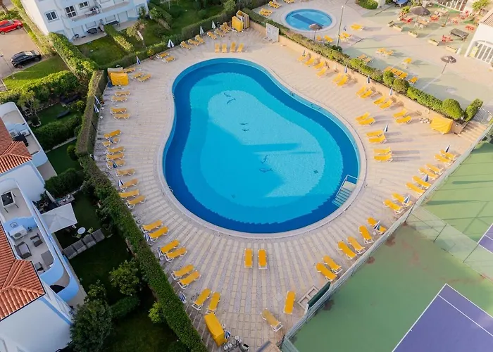 Tropical Oasis Park Villa